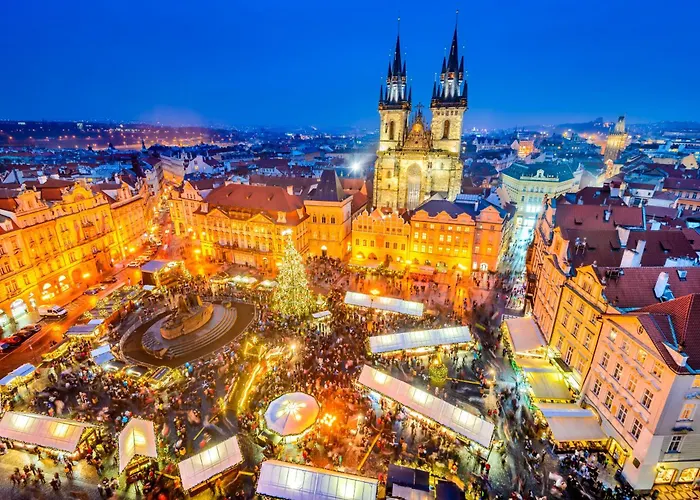 Price & Location - Historic Square Residency * Praga